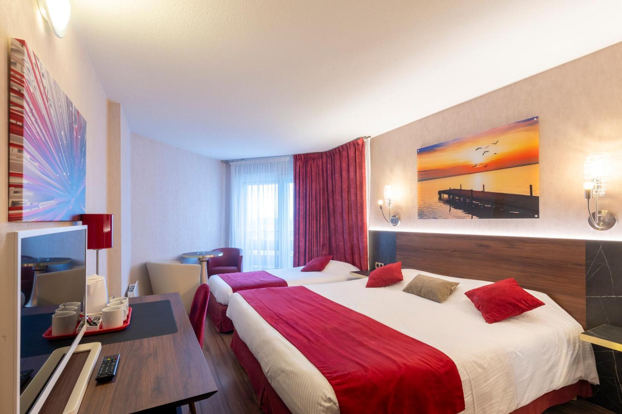 Logis Hotel Arc En Ciel Тонон-ле-Бен Экстерьер фото