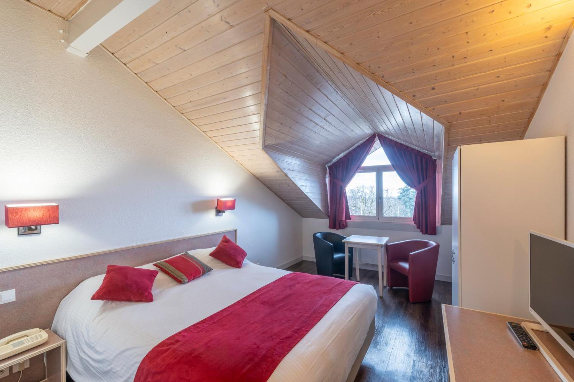 Logis Hotel Arc En Ciel Тонон-ле-Бен Экстерьер фото