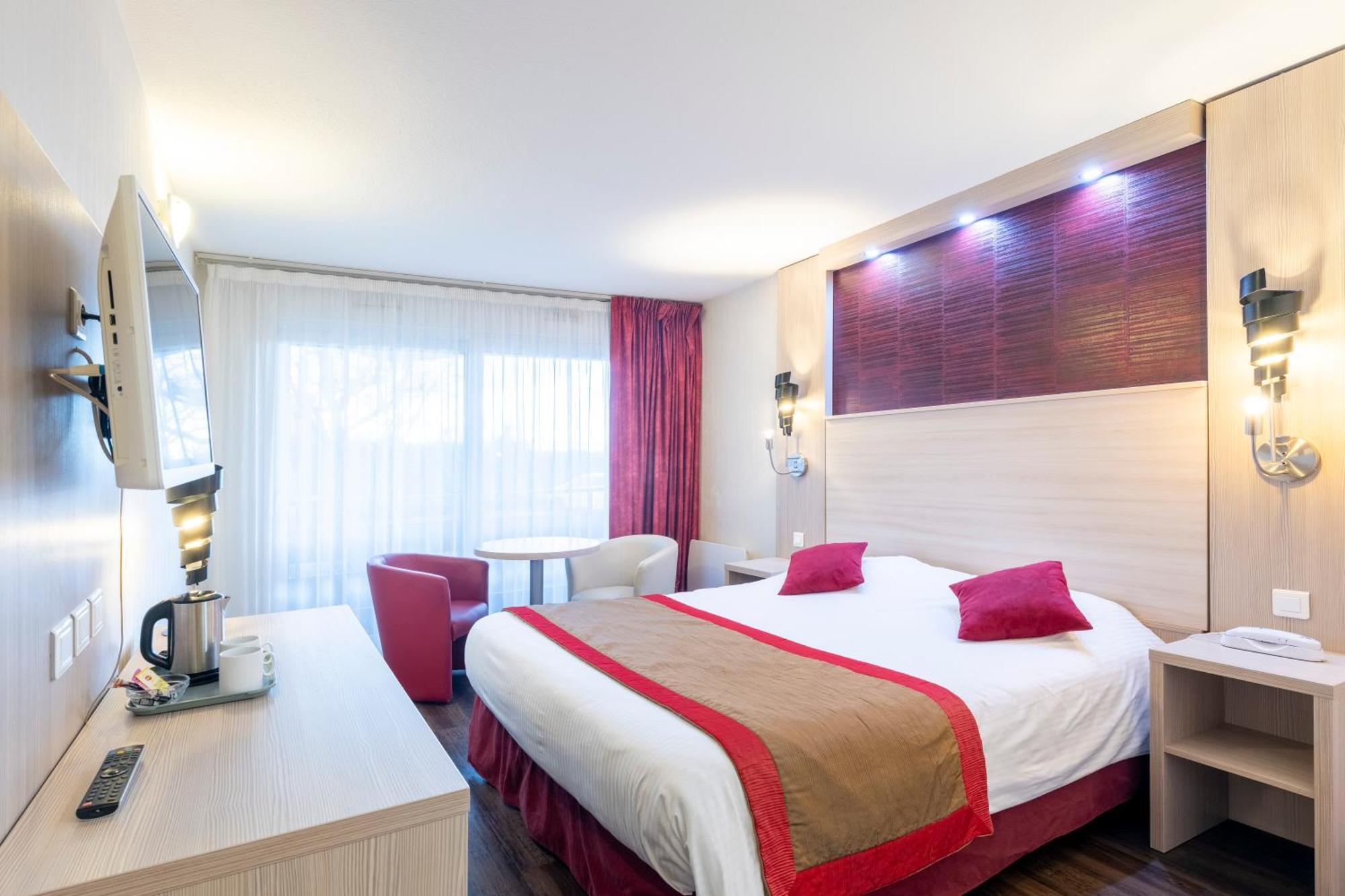 Logis Hotel Arc En Ciel Тонон-ле-Бен Экстерьер фото